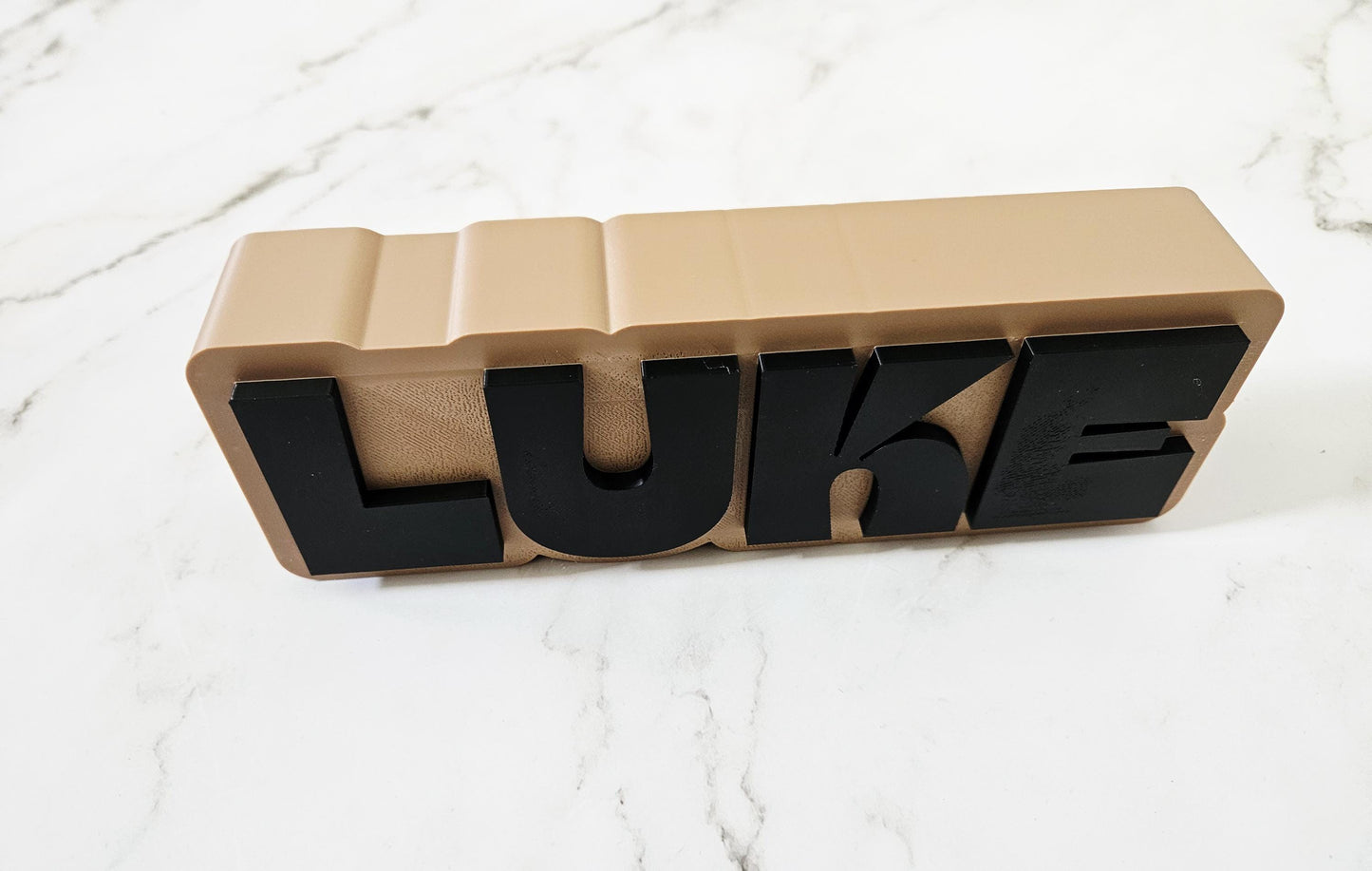 Personalized 3D Printed Name Plate – Modern Desk Sign, Office Decor